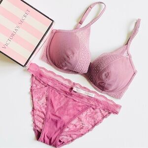 34DD MEDIUM Victoria’s Secret mauve pink bra set
